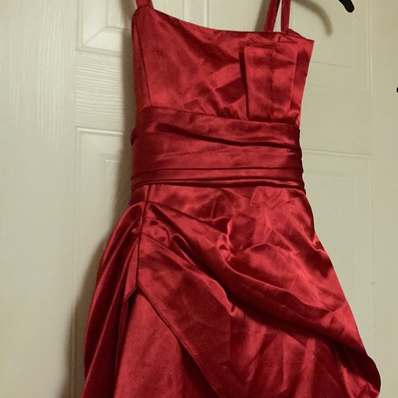 Red Formal Maxi Dress - Picture 5 of 7